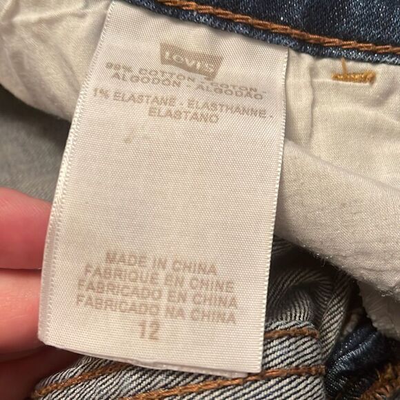 Levi’s Slender Boot Cut Jeans 526 mid wash EUC 12 - Picture 13 of 14